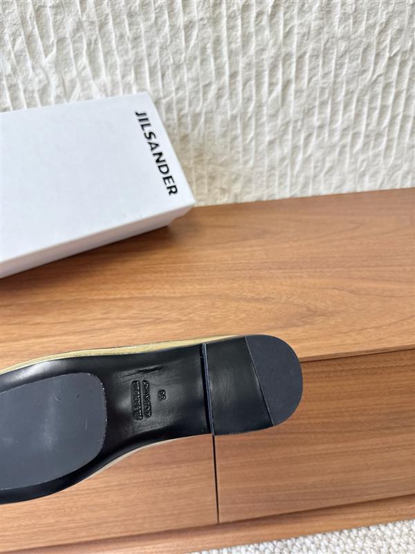 20251127171420289 320